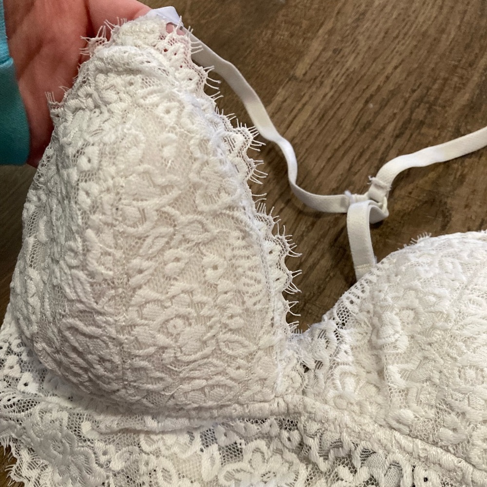 Aerie white lace bral pull over wireless size XS - Picture 4 of 8